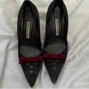Manolo Blahnik size 42 heels